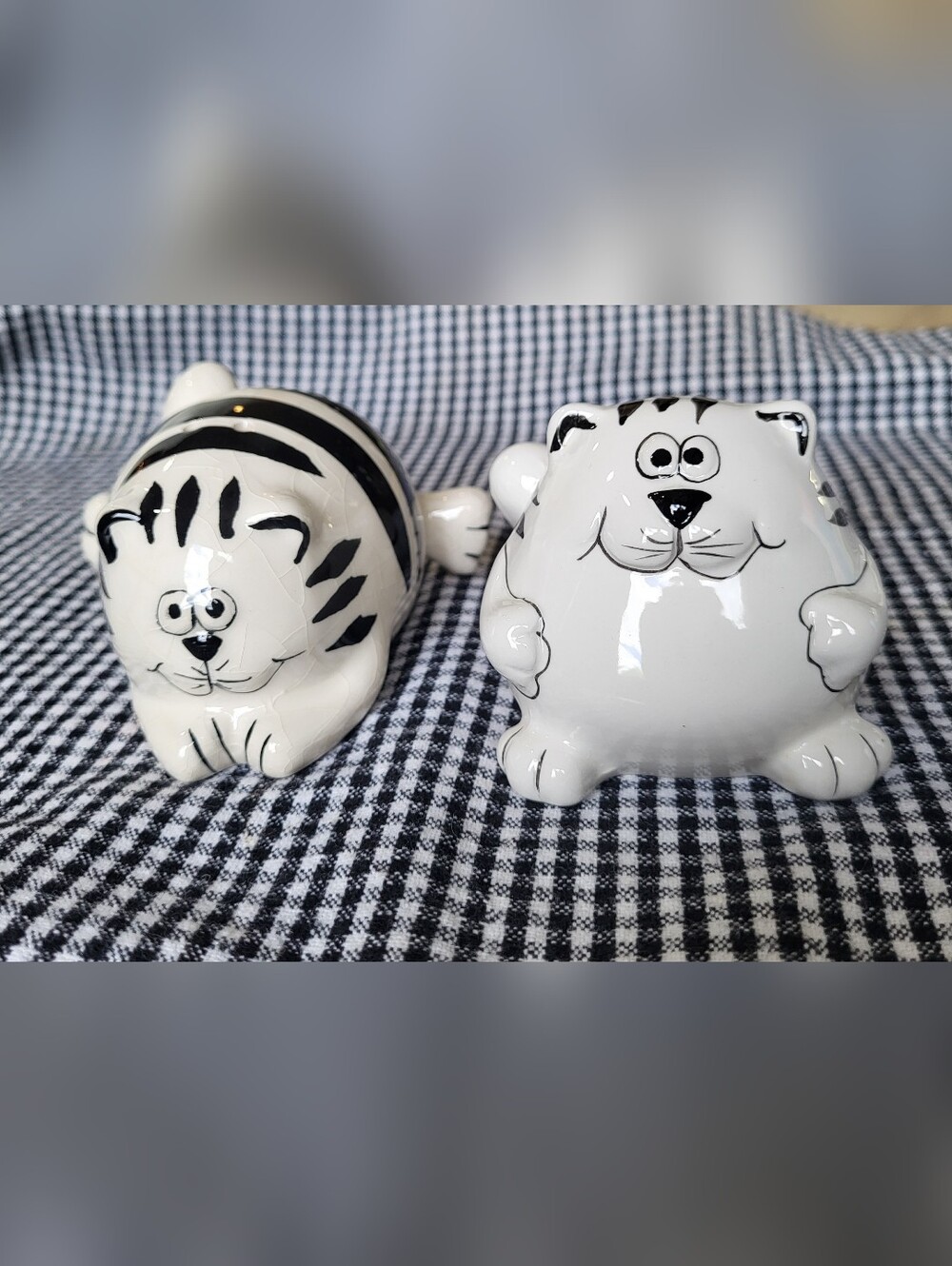 Pier 1 White and Black Ceramic Cat Salt and Pepper Shakers